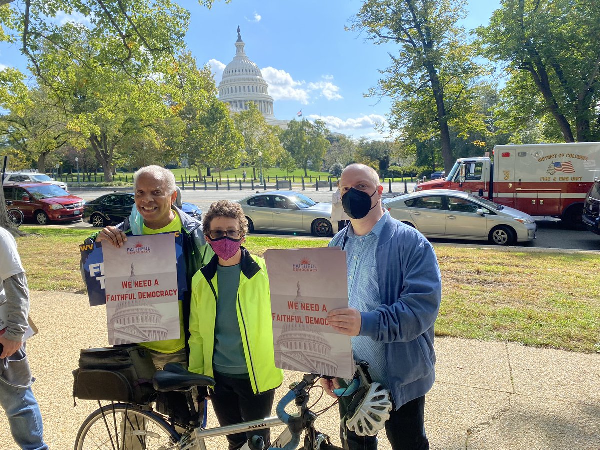 Faith_Democracy's tweet photo. So many of our faith partners were in attendance today for the #FreedomToVoteRelay Rally at the Finish Line! #FaithfulDemocracy https://t.co/48tEAX0FMa