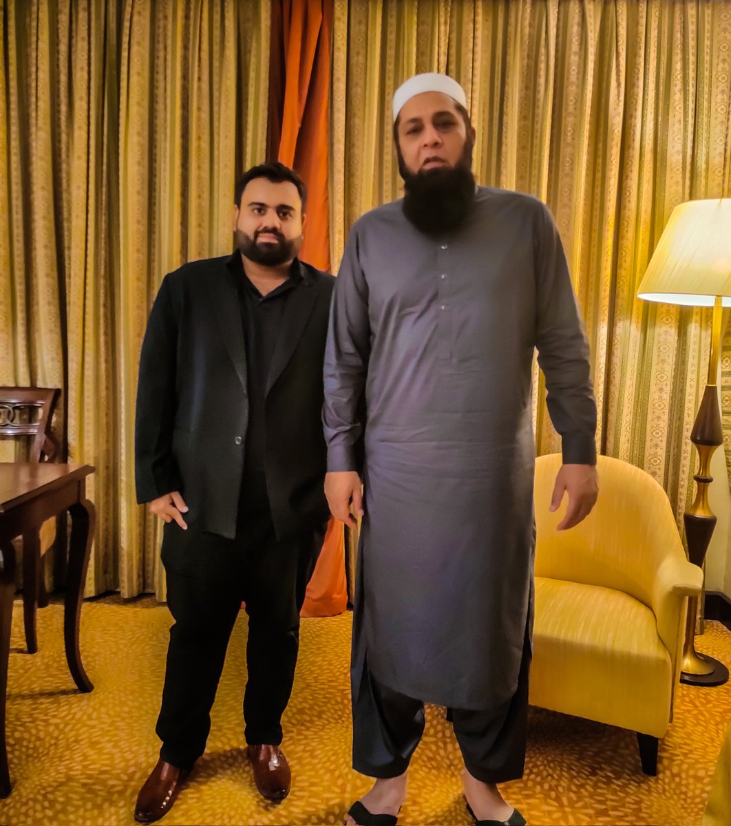 DSBcricket's tweet photo. Its always great to work with legend @Inzamam08 bhai.
#T20WorldCup #Metamorphd https://t.co/1UGF5U0PM4