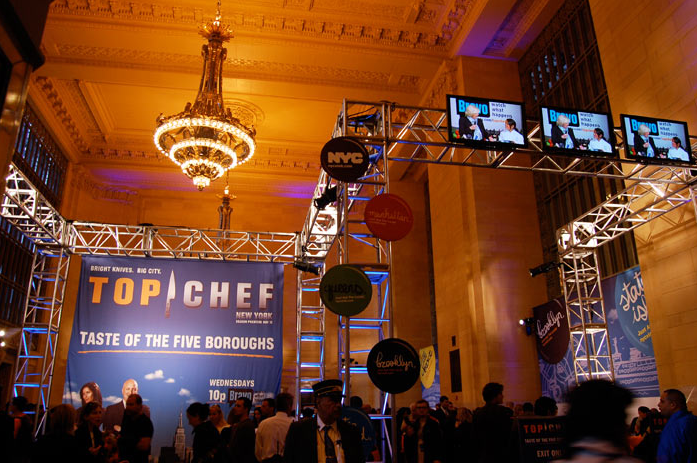 OverheardAtABEL's tweet photo. To get back into the swing of things we’re bringing you some of our favorite throwbacks all weekend. We were thrilled to be a part of creating this experience for Top Chef's Taste of the Five Boroughs event, benefiting City Harvest.
.
.
.
#bravotv #topchef #flashback #throwback https://t.co/CxfEmO0Cbv