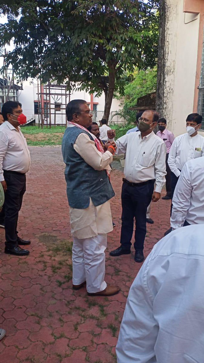 fskulaste's tweet photo. आज रांची प्रवास के दौरान रिसर्च एंड डेवलपमेंट सेन्टर फॉर आयरन एंड स्टील #RDCIS, सेल रांची का भ्रमण किया। इस दौरान अधिकारियों से मुलाकात कर आधुनिक तकनीक के बारे में जानकारी प्राप्त की। https://t.co/Gk0H8s6wc8