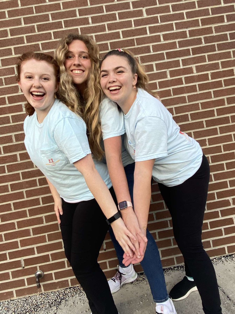 savis_waylessad's tweet photo. here’s a few photos from sorority events, my big and i, my sisters and when i got chosen for social butterfly!!! https://t.co/CRXh5S0tOT