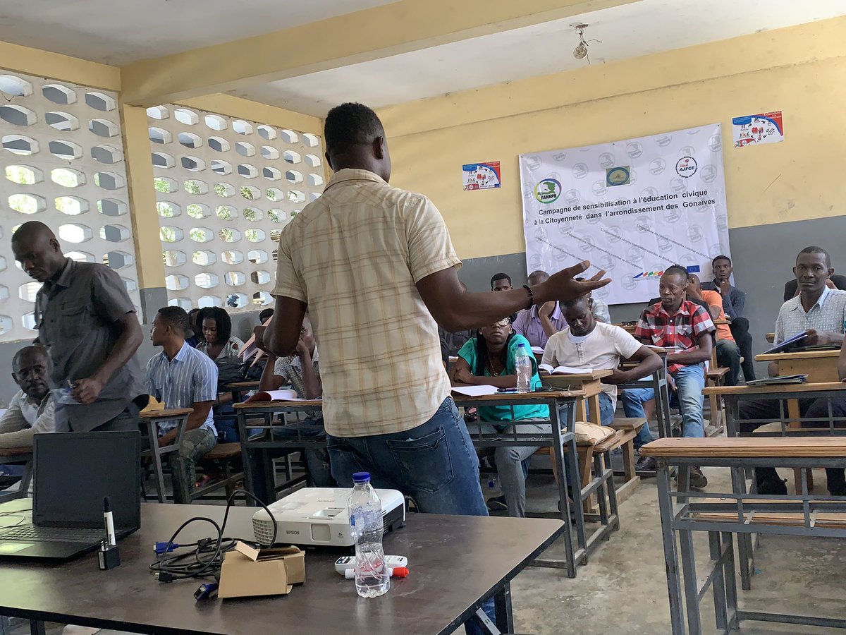 CabraleSaint's tweet photo. Formation à l’éducation civique à la citoyenneté aux gonaïves pour une centaine de professeur,organisé par le Rassemblement National pour l’Epanouissement et le Progrès d’Haïti #Raneph
L’engagement des citoyens responsables contribue au développement.
#TPFA
#UE
#alterpresse https://t.co/3RHoZHaRYp