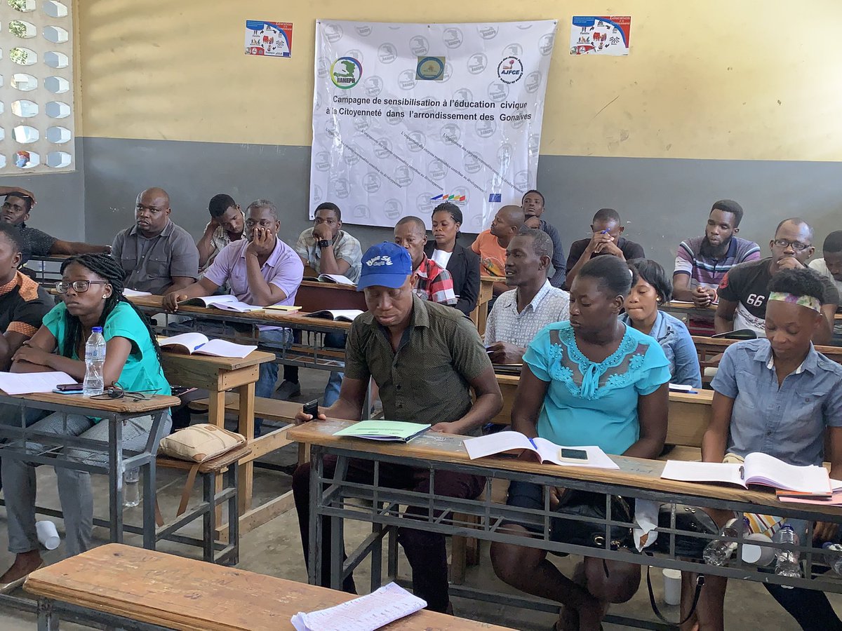 CabraleSaint's tweet photo. Formation à l’éducation civique à la citoyenneté aux gonaïves pour une centaine de professeur,organisé par le Rassemblement National pour l’Epanouissement et le Progrès d’Haïti #Raneph
L’engagement des citoyens responsables contribue au développement.
#TPFA
#UE
#alterpresse https://t.co/3RHoZHaRYp