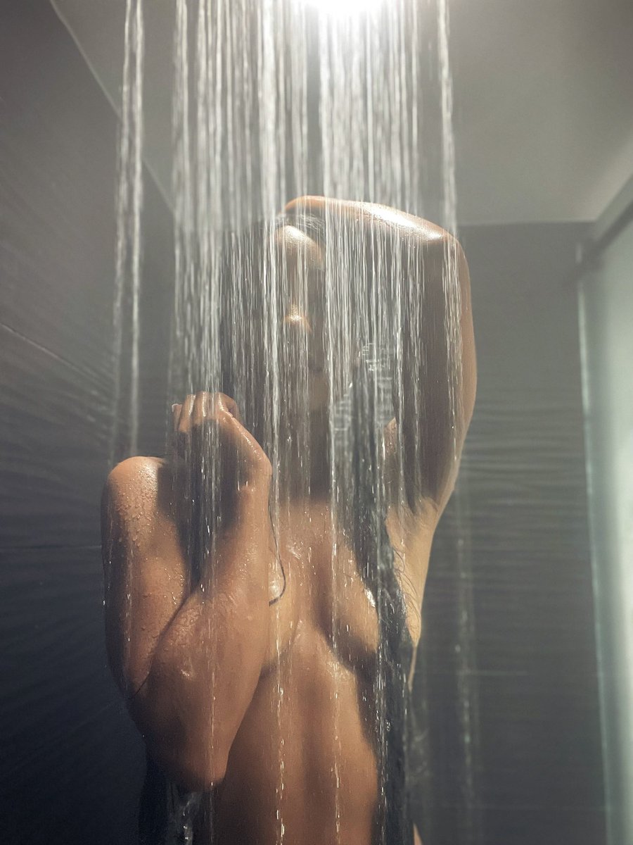bittyboobies's tweet photo. Secrets? Tell me  👅 
#lufc #Trending #lockdown #NCT127 #LinkedIn #cryptocurrency #DOYOUNG #IndvsPak #ICCT20WorldCup2021 #hey https://t.co/kcy7SFMaBG
