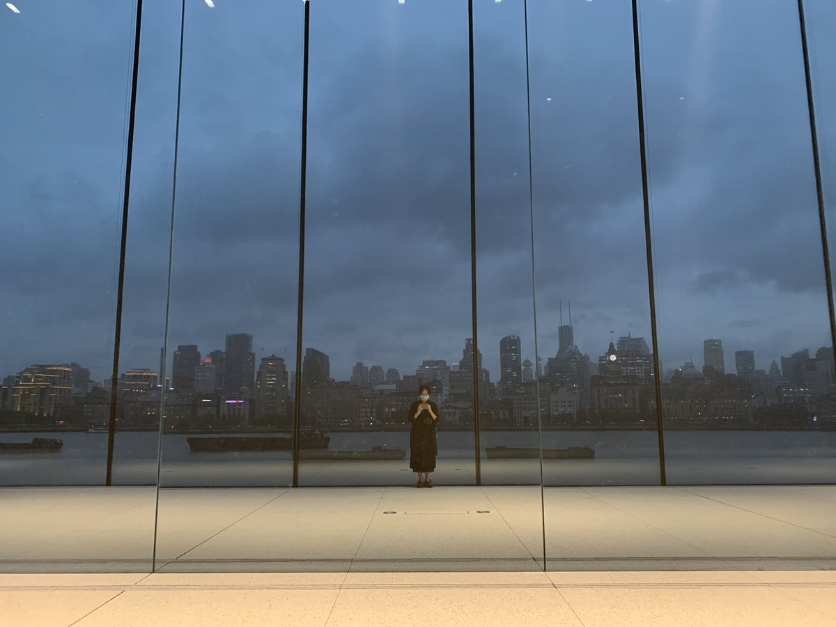 sluggishflow's tweet photo. Glass Hall, Museum of Art Pudong by Jean Nouvel
‘The Passing Winter’ by Yayoi Kusama
‘Interior’  by Vilhelm Hammershøi
‘Ophelia’ by Sir John Everett Millais https://t.co/tS0sMGAA5X