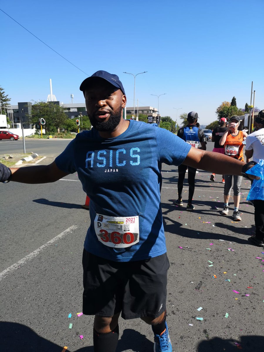 ArnoldMokoena's tweet photo. #CraveRun  @BoitumeloKuz https://t.co/y8wuMxYQYk