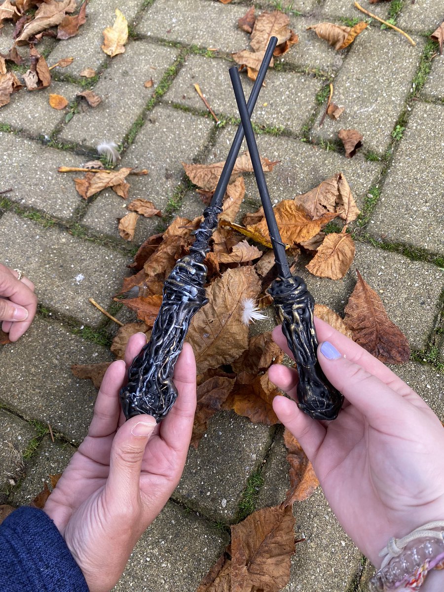 MaddieTraxton's tweet photo. Thank you to our Leisure centre supervisor Maxine here at WBCC, for hand making these awesome sustainable wands with chop sticks and tin foil🪄 and this spooky haunted house.💀 #halloween2021 #spookyseason🎃#Boo👻 #Sustainability #Diamondresorts https://t.co/k3wsy95vxj