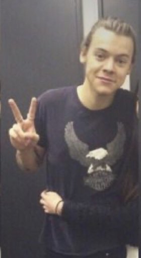 bunrrycomfort's tweet image. 2015✌🏼                      2021✌🏼