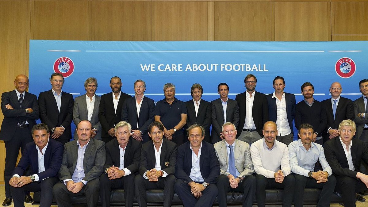 Personne :

Absolument personne :

Les staffs newgens sur #FM22