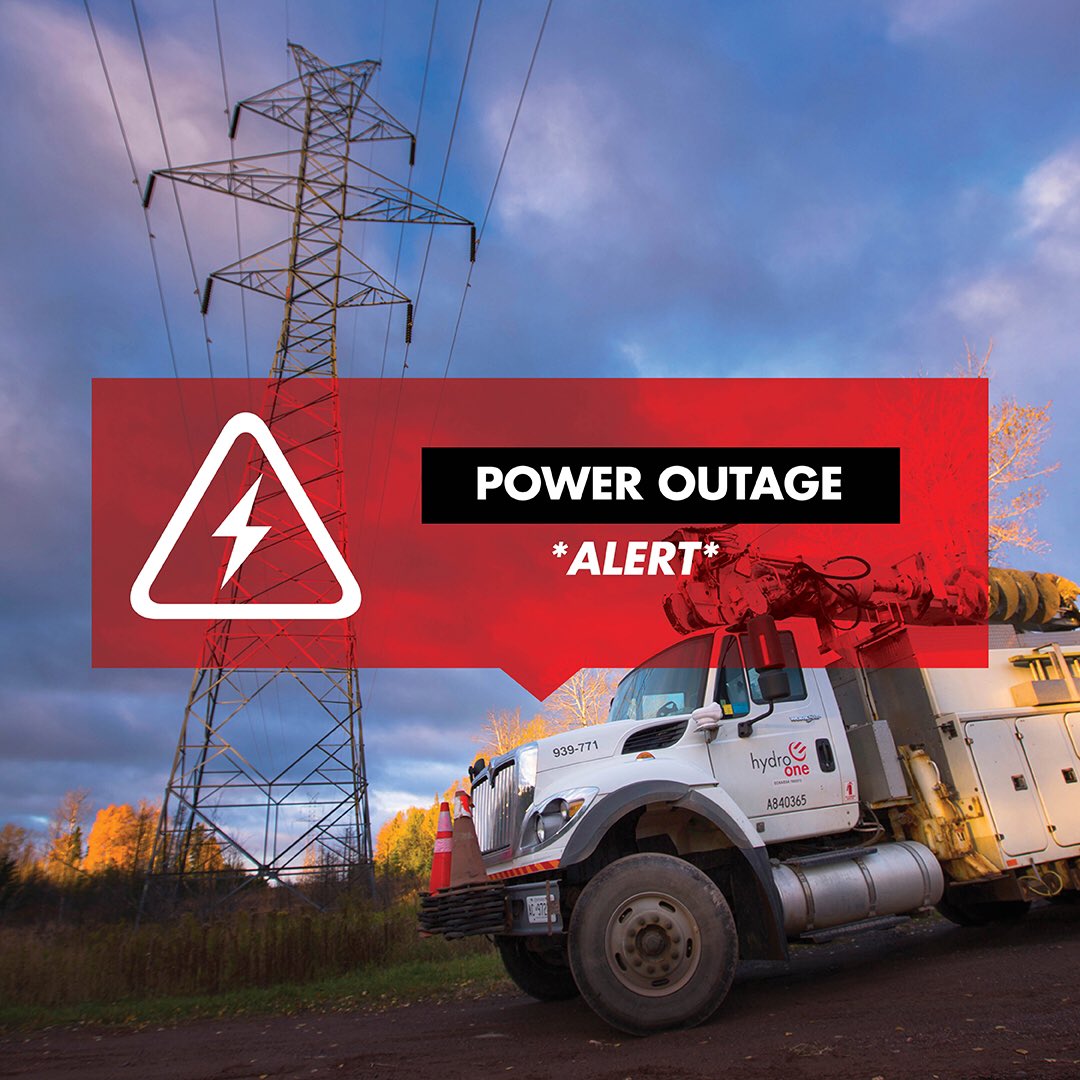 HydroOne's tweet photo. We are responding to an outage affecting @torontohydro. Crews are on their way to investigate and restore power. We appreciate everyone’s patience. #darkTO https://t.co/8ZOUtxGuKp