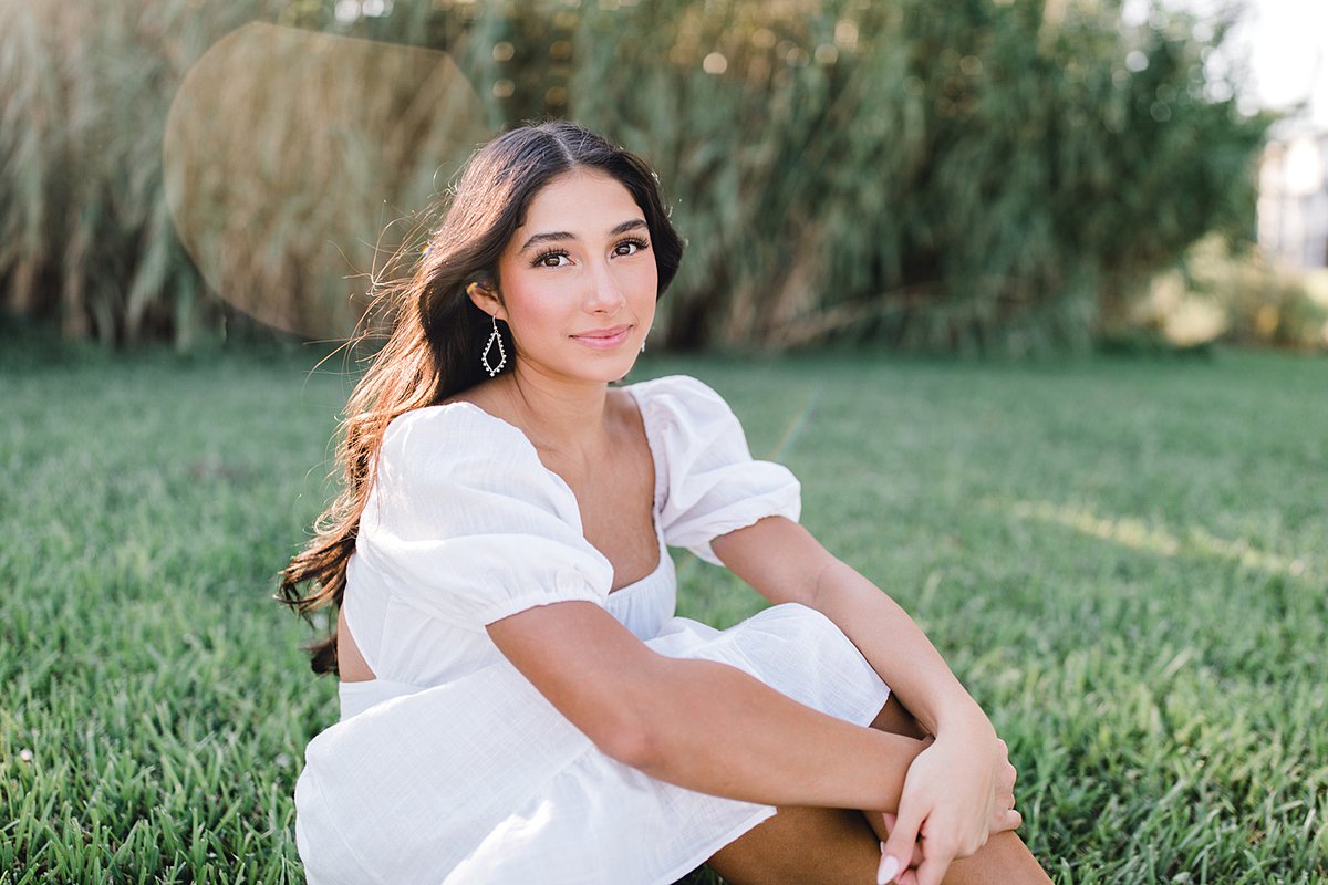 sparkling_bay's tweet photo. A few favorites from Bella's senior session! Clear Springs High School, Class of 2022🎉  @bella9aguilar https://t.co/uTAsR5oXav