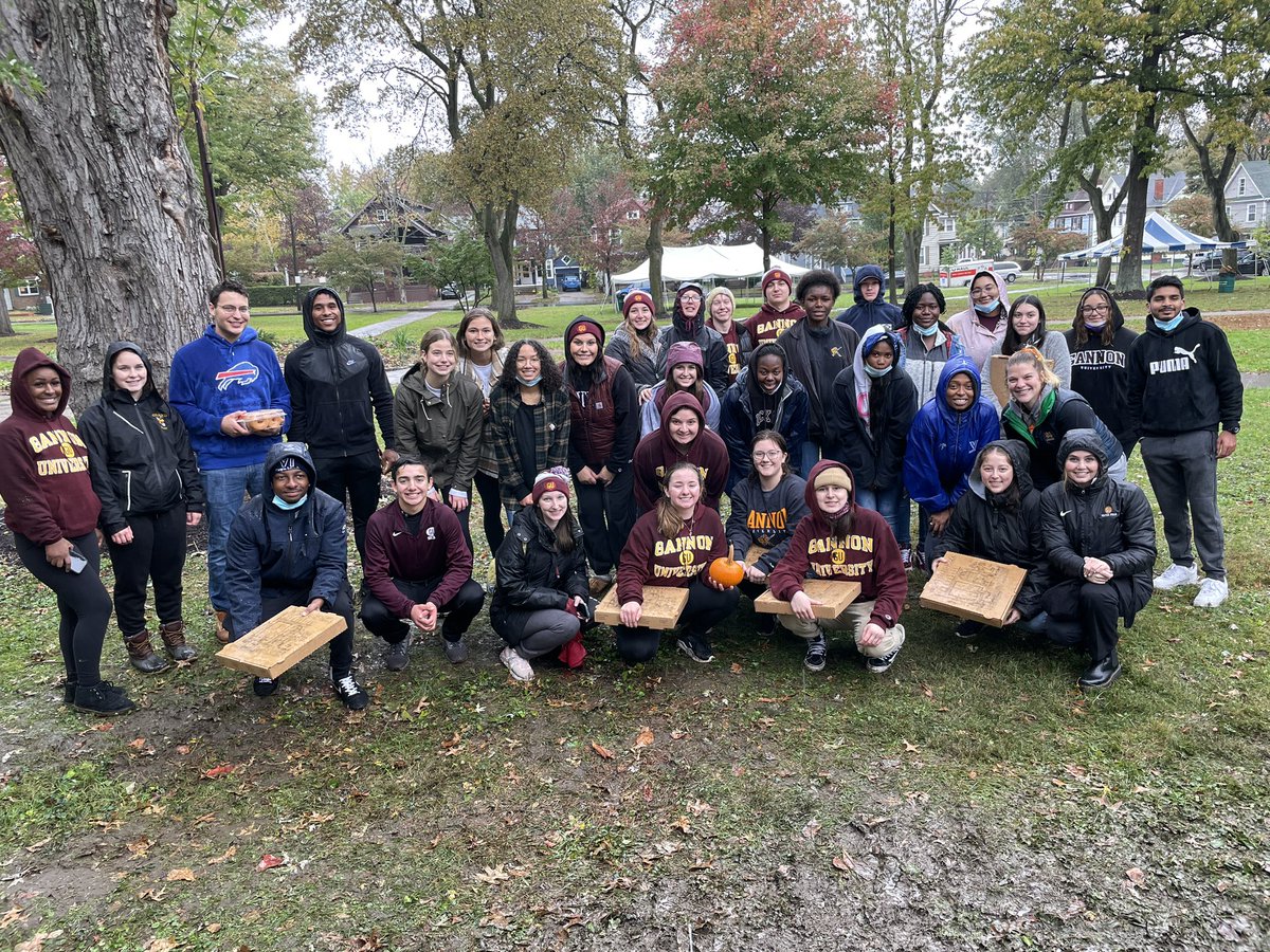 guvmson's tweet photo. Fall fest today! Even though it was rainy our freshmen showed up to provide the best experience they could. Thank you to everyone that stayed cold and wet to help tear down! https://t.co/GJA3WvCdZ9