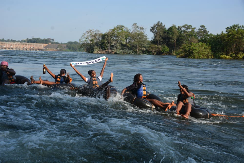 UgandaWaka's tweet photo. @wwtubing welcomes you to a thrill of flat water tubing in Jinja city Uganda.Weekends are for #TubingtheNile 

#TakeprideinUganda #TubingtheNile #VisitJinja #Whitewatertubing #Ugandawaka https://t.co/ORtZ3a9GVf