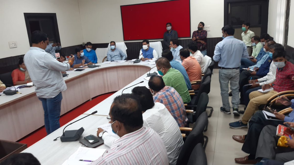 MD DVVNL AGRA tweet media