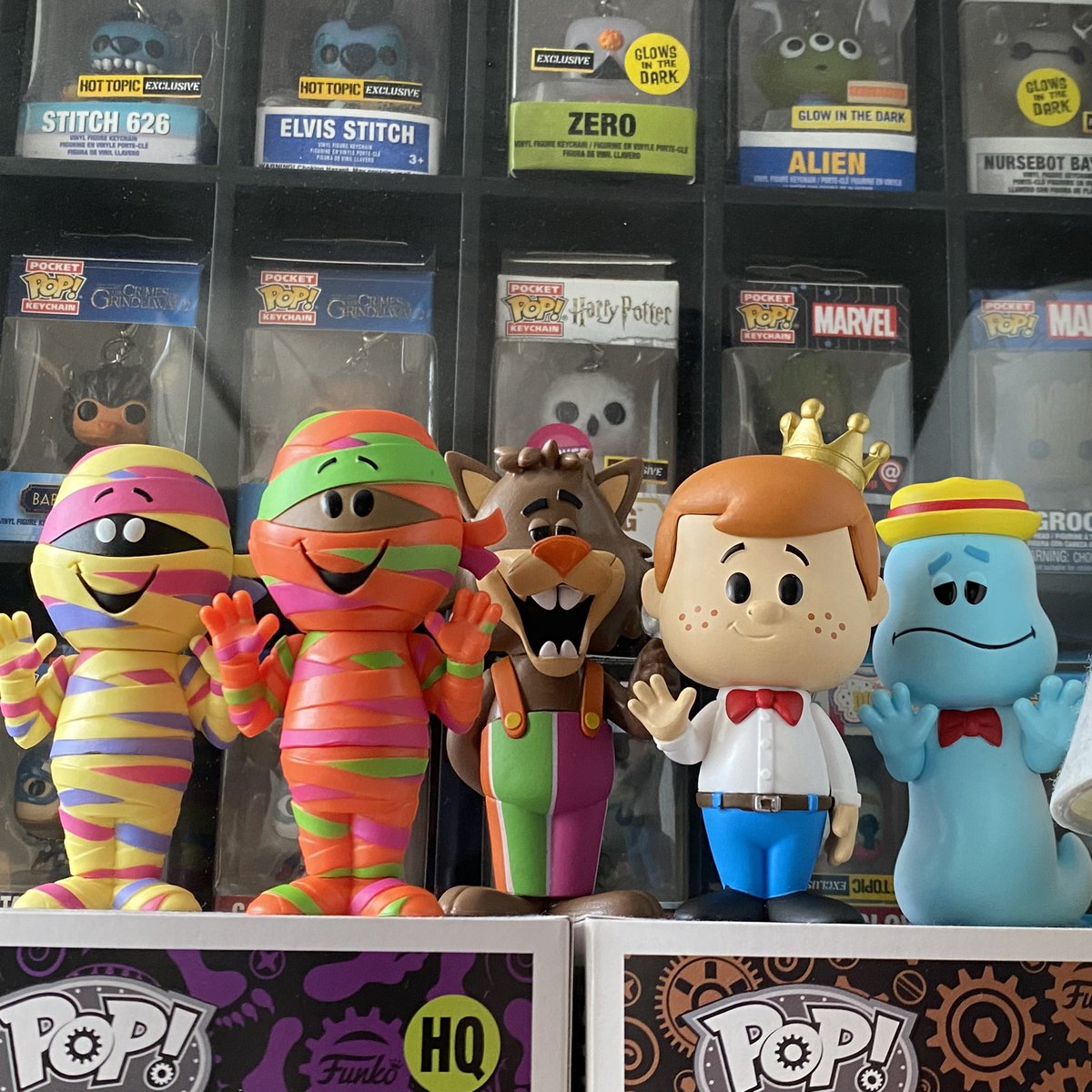 We love our mascots! #FunkoPhotoADayChallenge #FunkoSodaSaturday #FunkoSoda #mascots #adicons #funaticofthemonth #twifphotos #funkofamily #booberry #freddyfunko #fruitbrute #yummymummy #cerealmonsters #partofacompletebreakfast <a href="/OriginalFunko/">Funko</a> <a href="/brianmariotti/">Brian Mariotti</a> <a href="/CerealSociety/">Cereal Society</a>
