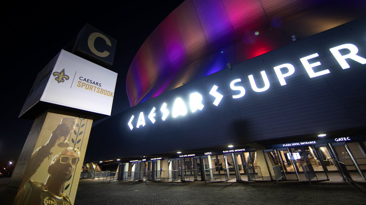Saints's tweet photo. #SaintsGameday eve 😁

#Saints | @CaesarsDome https://t.co/hP4MHByrV6