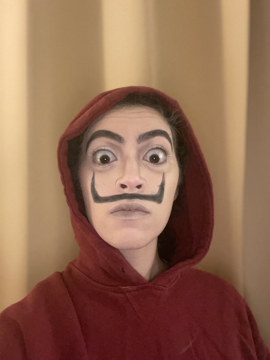 tabola67's tweet photo. when you need to rob the spanish national mint but on a budget @lacasadepapel @AlvaroMorte https://t.co/lF89Cssq9X