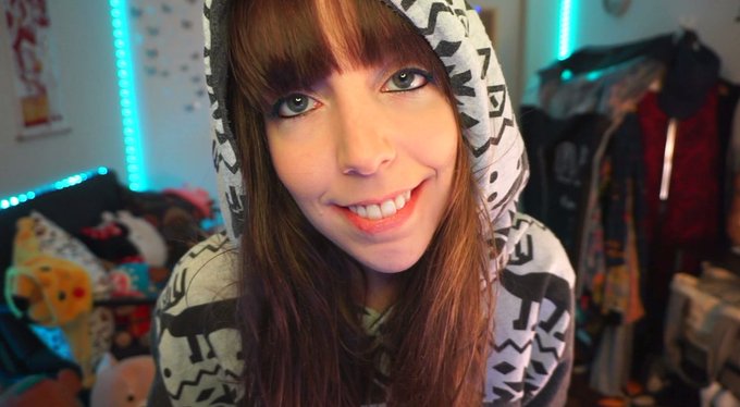 Look into my eyes. Is the spell working? Good! Then come on over to @chaturbate right meow! And happy<a href="/tag/cammodel"class="tags"><span>#cammodel</span></a><a href="/tag/camgirl"class="tags"><span>#camgirl</span></a><a href="/tag/chaturbate"class="tags"><span>#chaturbate</span></a><a href="/tag/alternativeca"class="tags"><span>#alternativeca</span></a>