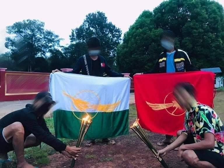 kuman_dra's tweet photo. Anti-coup guerrilla strike: Dawei, Tanintharyi Region. 🪧🔥  #Oct31Coup  #FreezePaymentsToJunta     #WhatsHappeningInMyanmar https://t.co/DDhbd7SiQT