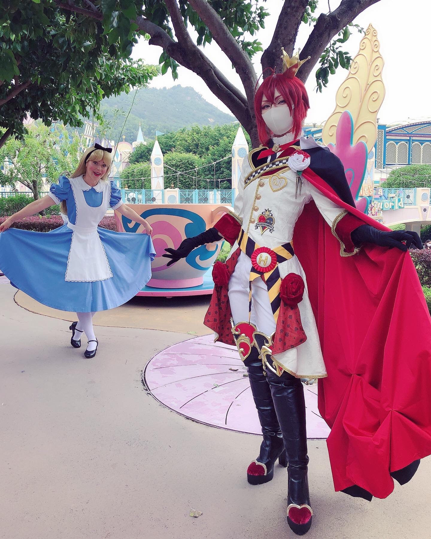 Yau-coser on X: