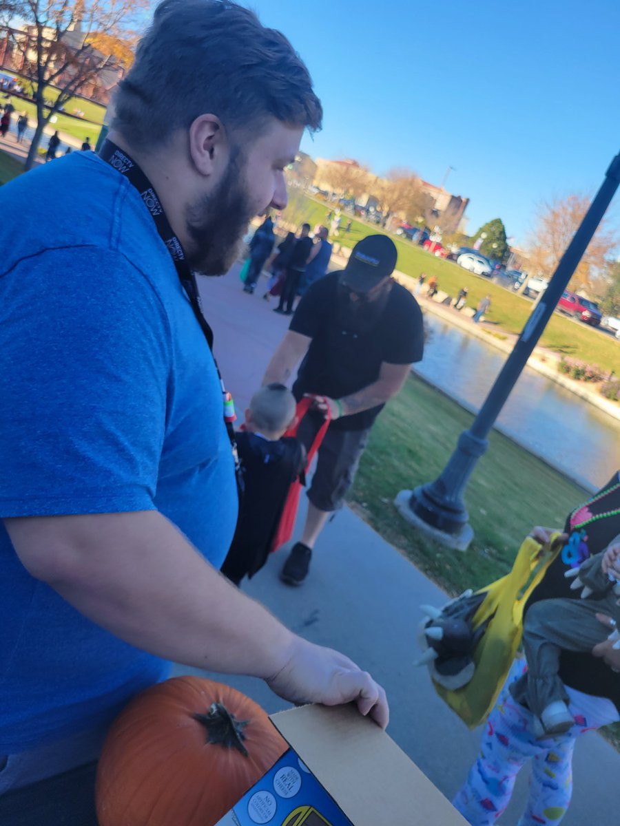 Stephanie tweet media