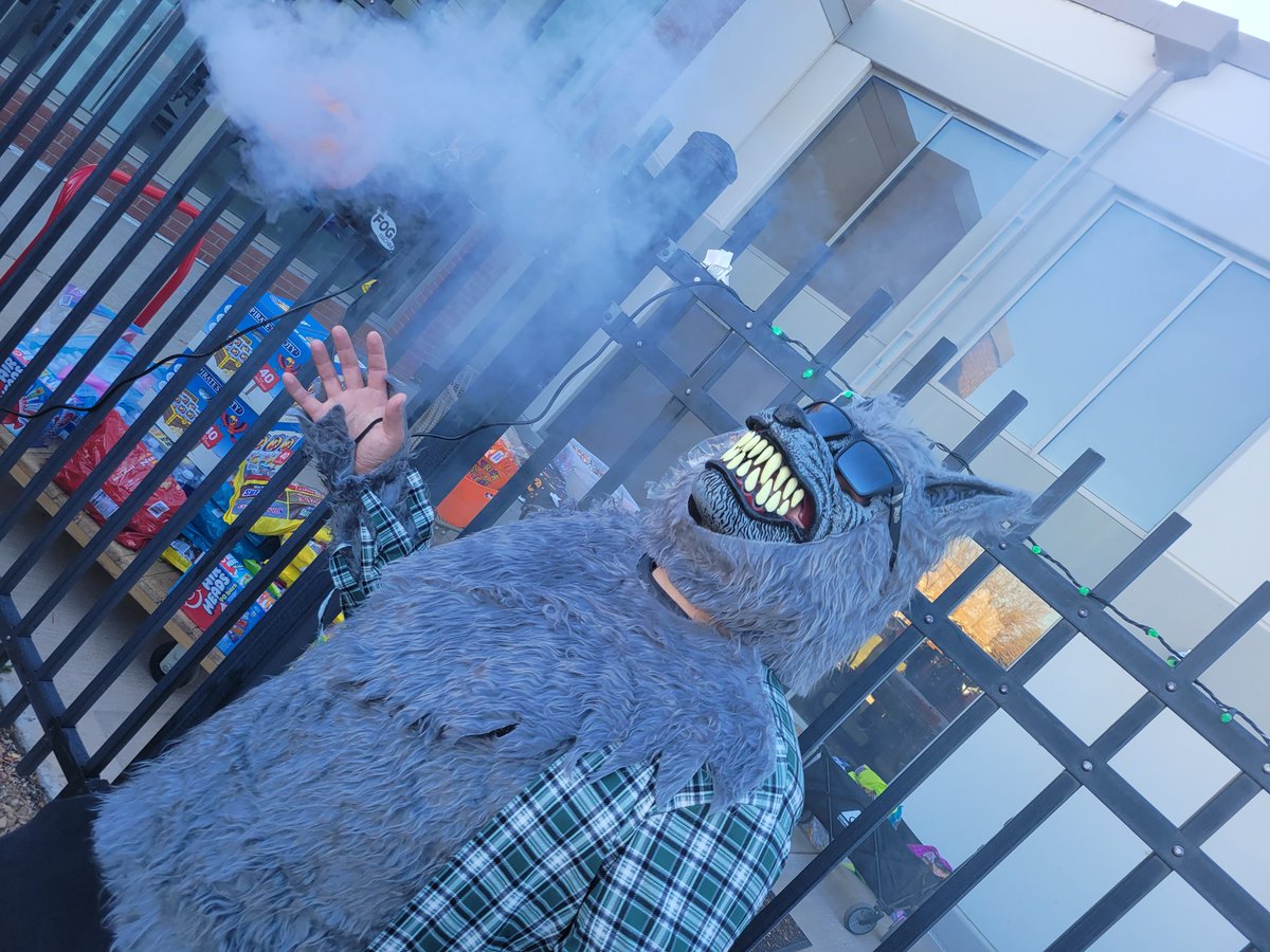 Stephanie tweet media