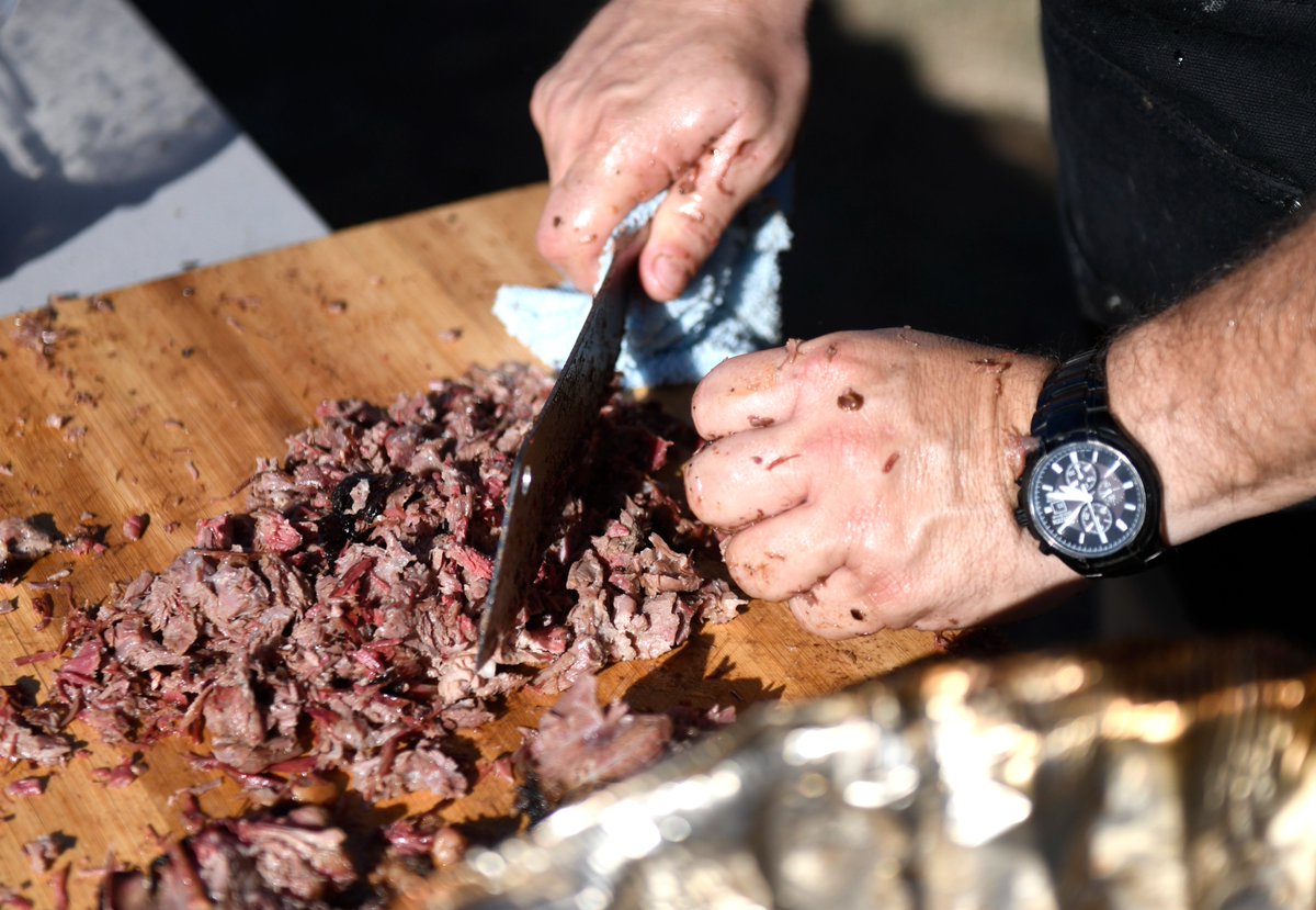 annierice_photo's tweet photo. Would it be South Texas without some grilling and tacos? https://t.co/sOwBSu9Bam
