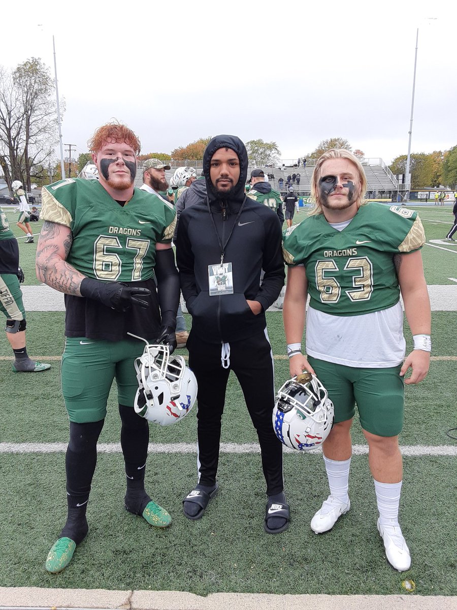 KerryKWareSr1's tweet photo. Found 2 things on the visit. 1st..
@BigBlueFB former players who'd showed much love
And 2...a Jollys in Tiffin Ohio? Identical to Hamilton's Jollys!
Great day for the Dragons, great hospitality as well! 
@HAMILTONBLUEBLOODS https://t.co/CmlYDxMFBf