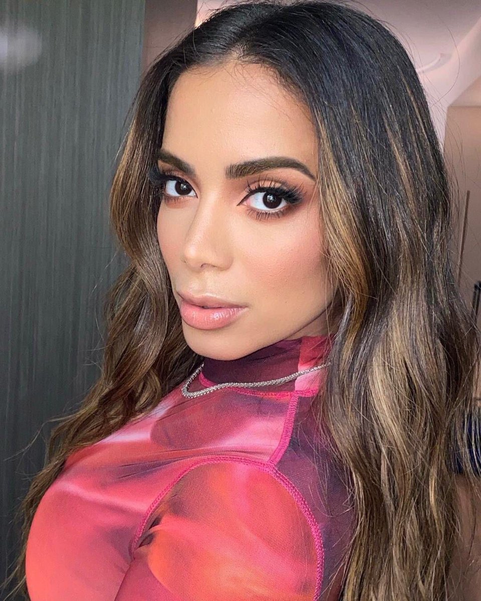 QG da Anitta (@qgdaanitta) on Twitter photo New goal: 3k tweets
Hey, <a href="/OnAirRomeo/">On Air Romeo</a>, <a href="/JayMacRadio/">DjJayMac</a> <a href="/t_brat/">t_brat</a>, and <a href="/BennettOnAir/">Michael Bennett</a> We'd love to enjoy the night listening to Anitta's "Faking Love", on #MostRequestedLive <a href="/MostRequestLive/">Most Requested Live</a>. Could you please play it for us? New goal: 3k tweets
Hey, <a href="/OnAirRomeo/">On Air Romeo</a>, <a href="/JayMacRadio/">DjJayMac</a> <a href="/t_brat/">t_brat</a>, and <a href="/BennettOnAir/">Michael Bennett</a> We'd love to enjoy the night listening to Anitta's "Faking Love", on #MostRequestedLive <a href="/MostRequestLive/">Most Requested Live</a>. Could you please play it for us?