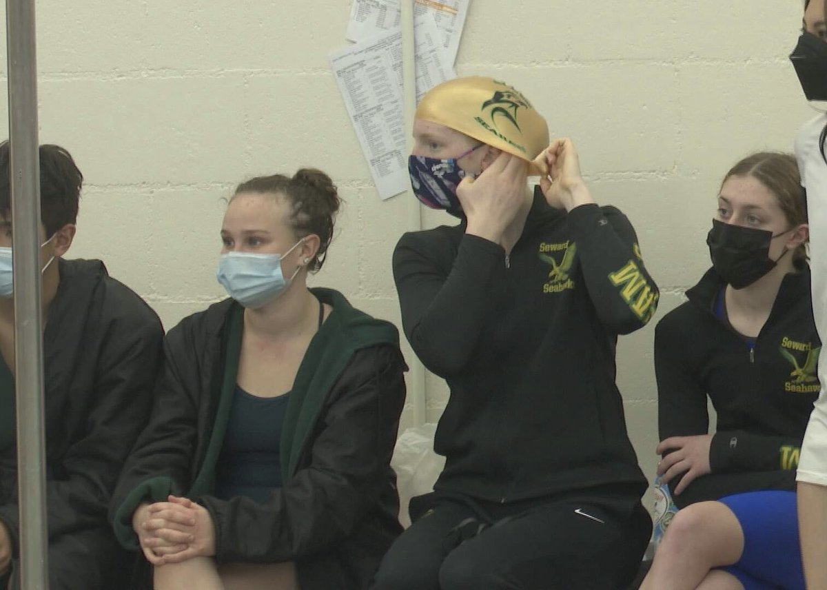 3 months after winning gold at the Olympics in Tokyo, Lydia Jacoby is competing for Seward High School at the Region III Swim Championships in Palmer, AK🥇

In a ‘stunner’, the 17-year old won the 200yd IM with more events to come 
#QueenInTheNorth