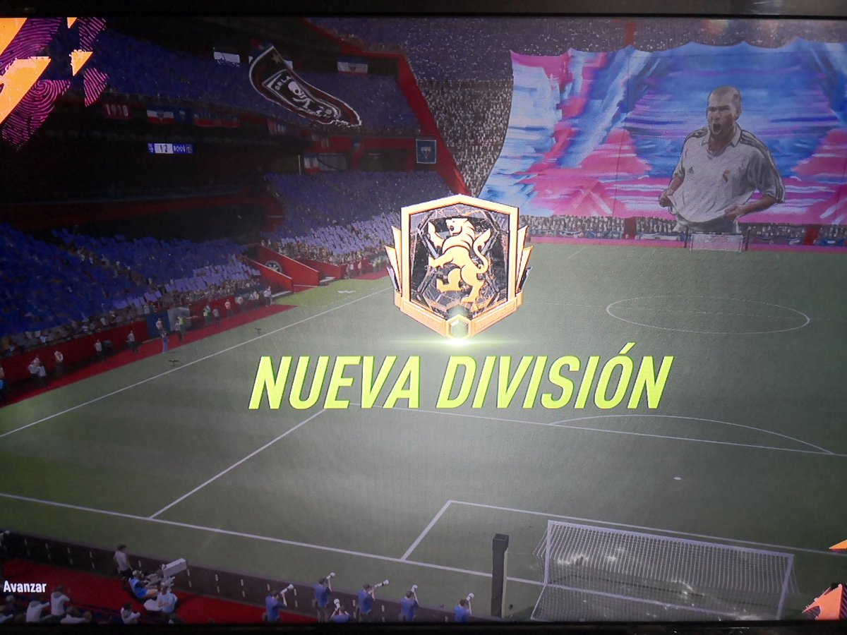 RenatoChaparro's tweet photo. Se llegó @FIFAPY https://t.co/2Ej4v4v6sJ