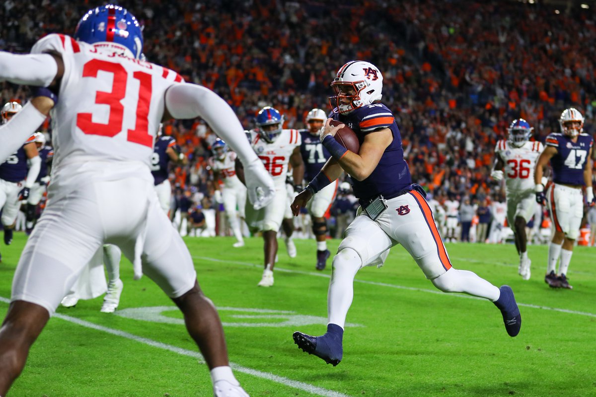 Auburn Football tweet media