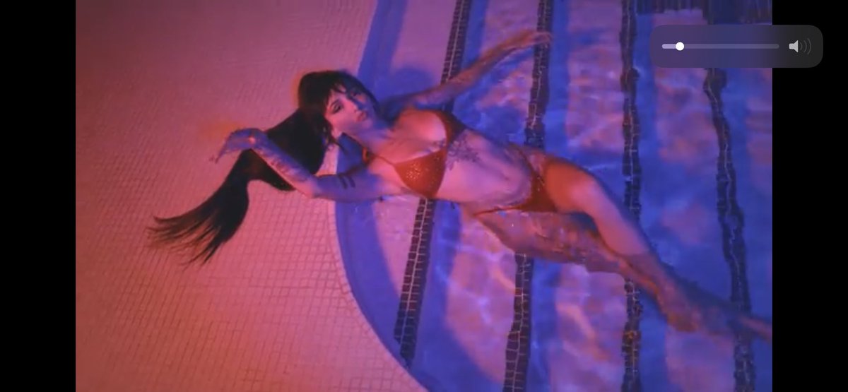 littlewullf's tweet photo. Just came on here to update my cover photo… @lights I am LIVING for this new era. Always an inspiration 🔥 https://t.co/A7inYgEcts