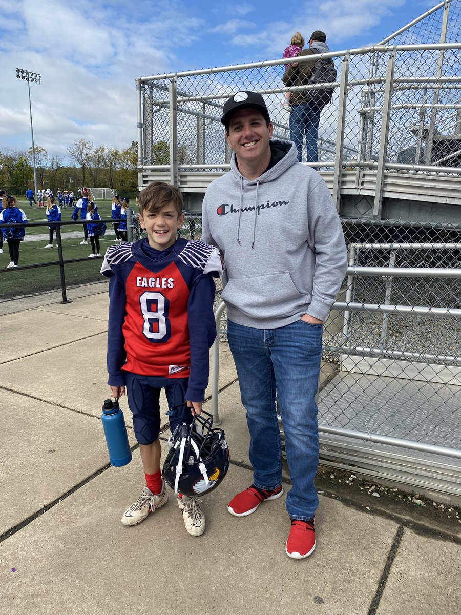 dsm591's tweet photo. Made a early trip to see some football. Good job Langston!!! It is always a good time catching up with family. https://t.co/64FRWzH2HZ