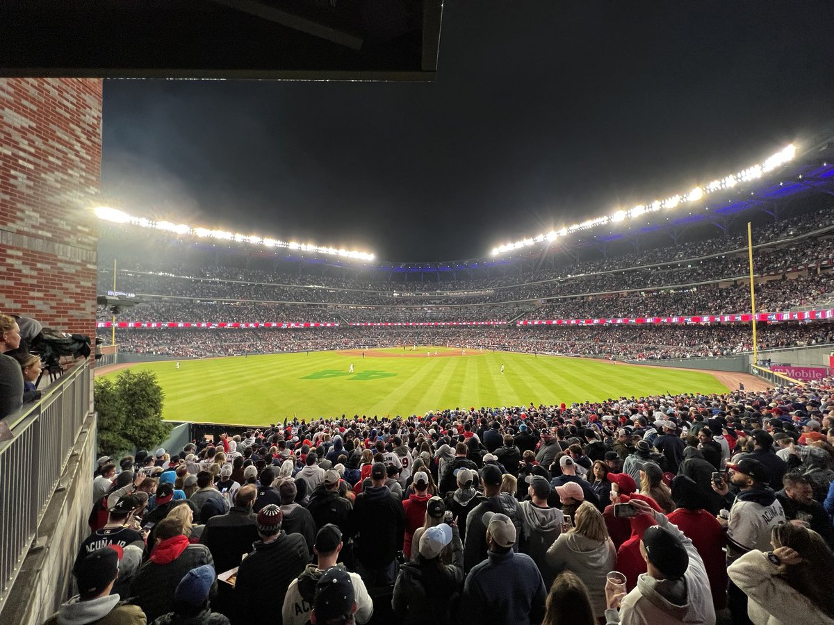 A World Series game! <a href="/Braves/">Atlanta Braves</a> #WorldSeries  with <a href="/levy57/">Harrison Levy</a> #BattleATL  #For44 #ForTheA