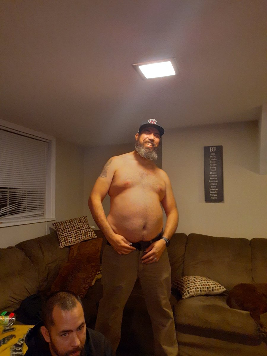 bruddah_reg's tweet photo. Went as @bertkreischer for Halloween #themachine #2bears1cave #haloween2021 https://t.co/lD2eNIccq7