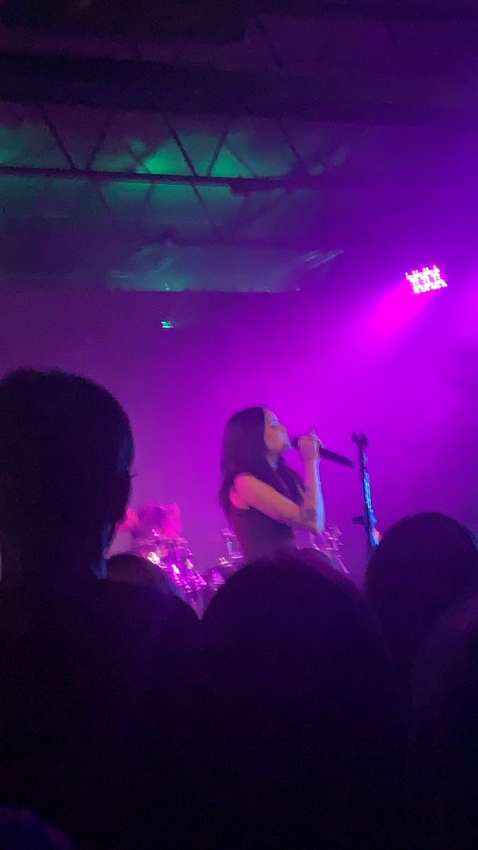 lindesmendes's tweet photo. 🥺🥺🥺 you did so good @MaggieLindemann https://t.co/4q9NwaVlcH