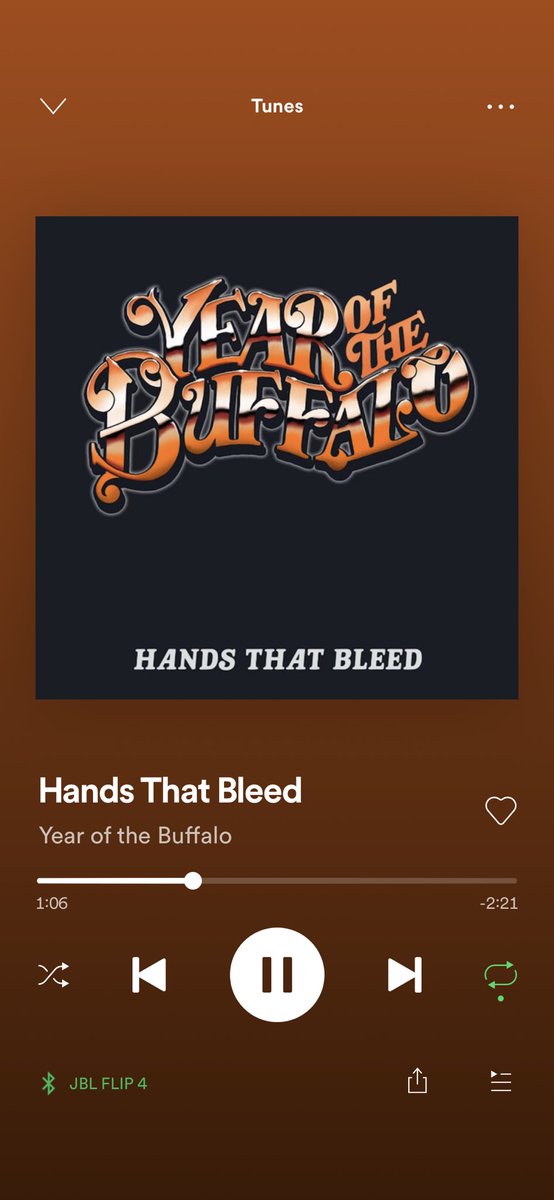 You know it’ll be a good night when <a href="/YOTB1987/">Year of the Buffalo</a> comes up on the Tunes playlist 🙌