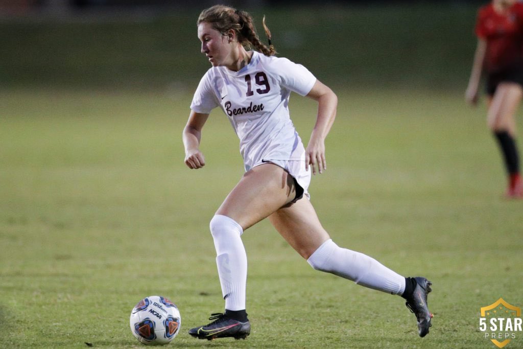 5StarPreps's tweet photo. 🏆 2021 STATE CHAMPIONS 🏆
@BHSLadySoccer 

Wearing a national No. 1 ranking and an unbeaten record, the Bearden Lady Bulldogs girls soccer team lived up to the billing and then some in capturing their first state title since 2007.

⭐️FREE READ ▶️ https://t.co/M1f0Ii6Azg https://t.co/XQUup7qvL8