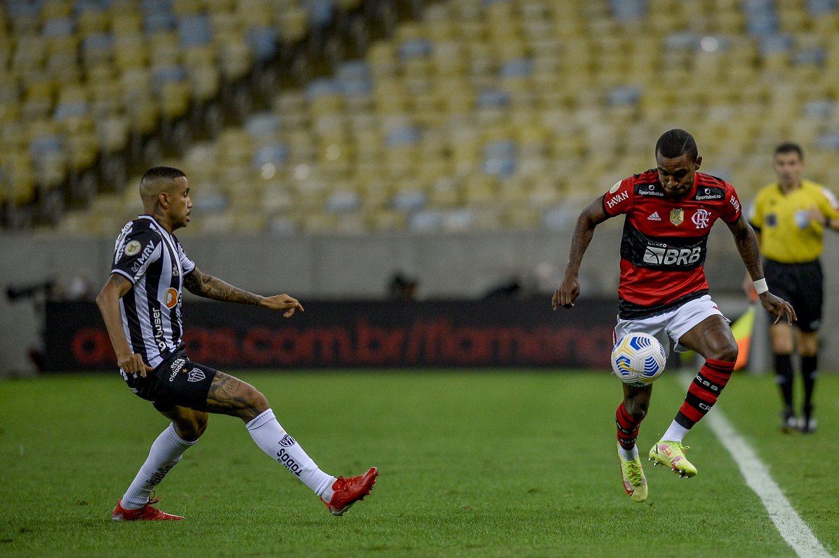 Flamengo's tweet photo. O cria tava como hoje? 🔛

Aulas, @ramonr6_! 

#VamosFlamengo https://t.co/7hiuq6gG1w
