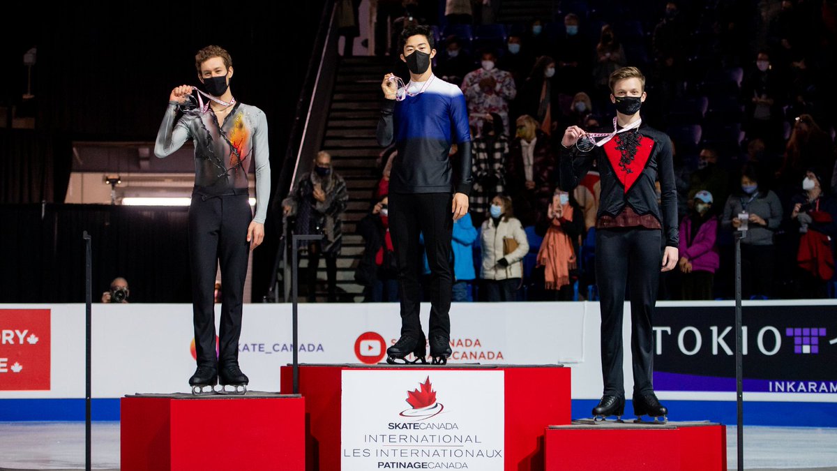 SkateCanada's tweet photo. Men’s final results: / Résultats finaux des hommes:
🥇 Nathan Chen 🇺🇸, 307.18
🥈 Jason Brown 🇺🇸, 259.55
🥉 Evgeni Semenenko 🇷🇺 256.01
📸 @DanielleEPhoto
#SCI21 #IPC21 #CreatingHistory #CréerlHistoire https://t.co/NGXOc3soqz
