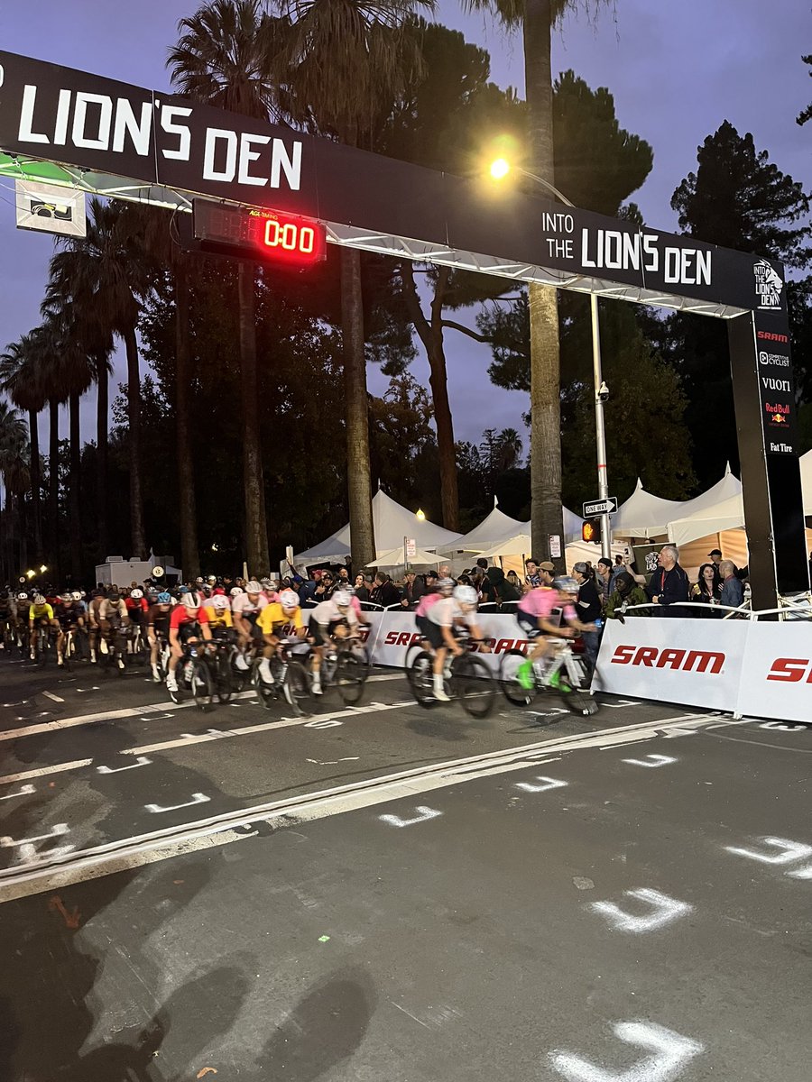 Three laps to go under the lights! #LionsDen21