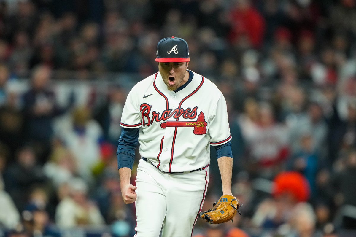 How we feeling, Braves Country?

#BattleATL
