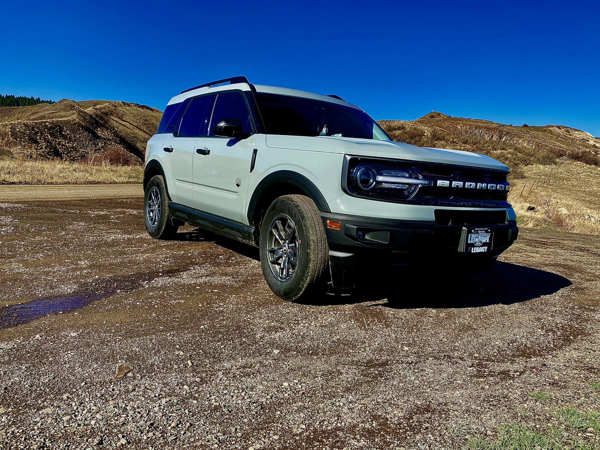NoahStone1615's tweet photo. 5% looks better on ya! ๐
#FordBroncoSport #BroncoSport #Paintedwindows https://t.co/bFEQw6rZPo