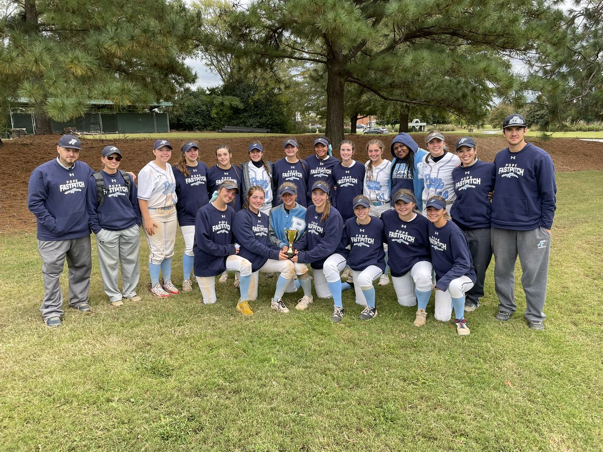 PopeFastpitch's tweet photo. Pope Fastpitch fights through the weekend to finish 3rd in AAAAAA. Hounds went 33-4 on the season, setting many records and winning many big moments. 

To the seniors-thank you for your dedication to PFP, you will be missed but your legacy of greatness will live on!
 
#PFPFAMILY https://t.co/DyeFnkakGU