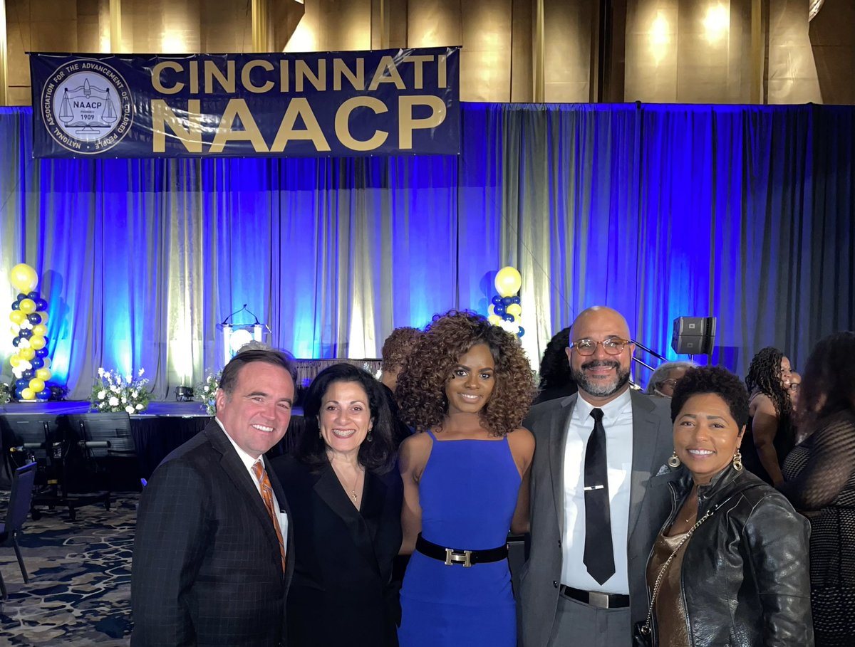 JohnCranley's tweet photo. Great night with the Cincinnati NAACP #NAACPFreedomfund great honorees like @aliciareece @ChristieKuhns …great keynote by Dr. O’dell Owens! https://t.co/h4PVqlCj6M