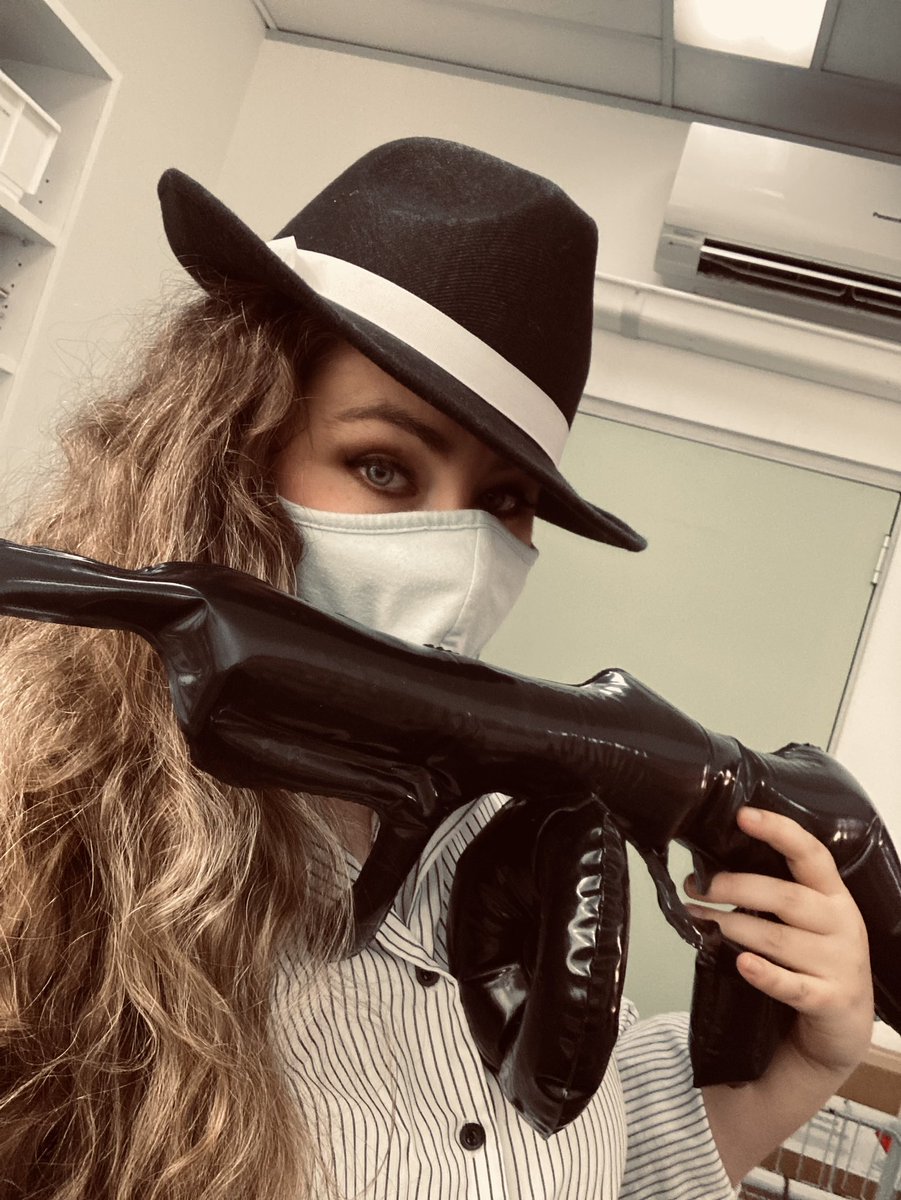 AussieGirlGamer's tweet photo. So meta! My costume for this Halloween is my GTA character Gabriella Russo from #NerveRP the best OCE roleplay server out there! https://t.co/KwsdTMDNqY