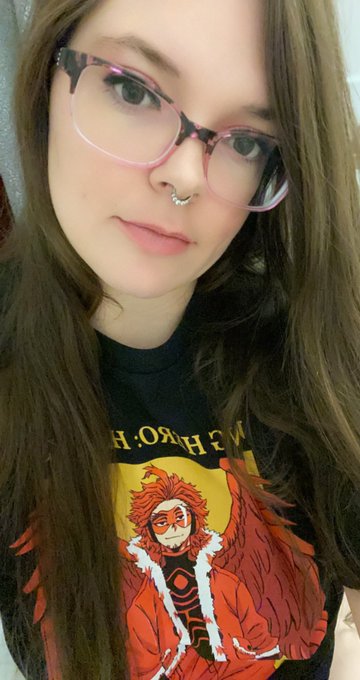 People seem to like my selfies on here better than on my main so here are a couple. Hung out with family