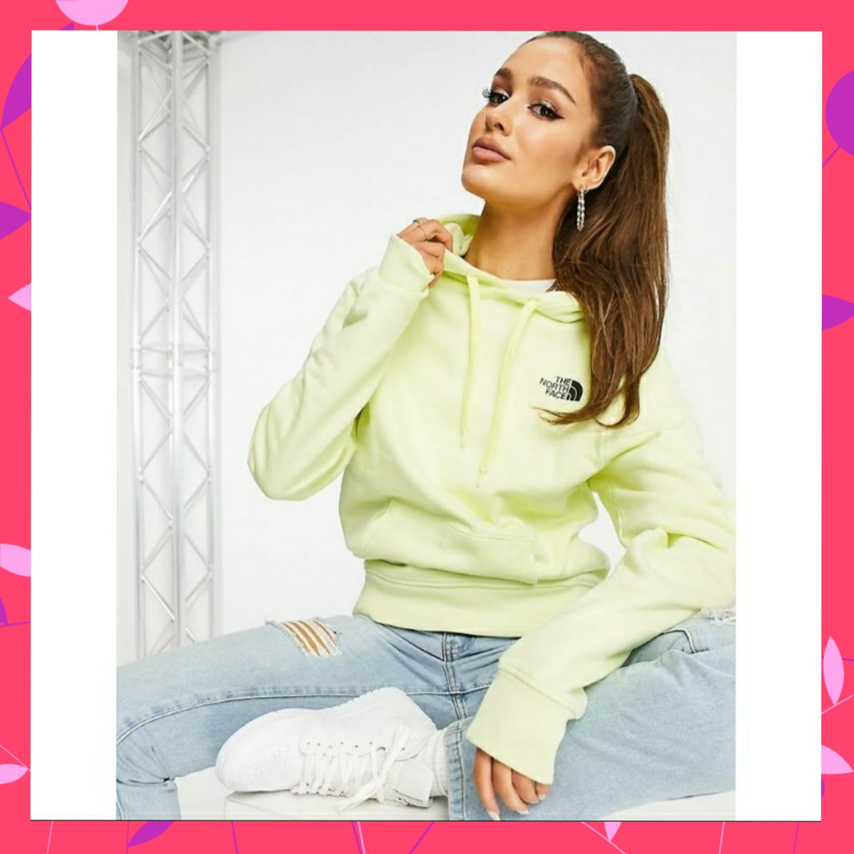 fastytrends's tweet photo. The North Face Graphic Hoodie in Yellow Exclusive at ASOS.
Get the hoodie here:
https://t.co/O4jrKJC93j
#logoprint #hoodedjacket #hoodie #hoodiejacket #hoodiedickies #womenhoodies #womenhoodie #hoodiebranded #drawstringhood #logoprinted #hoodiejackets
#womenfashion #womentop https://t.co/47SQuWHQls