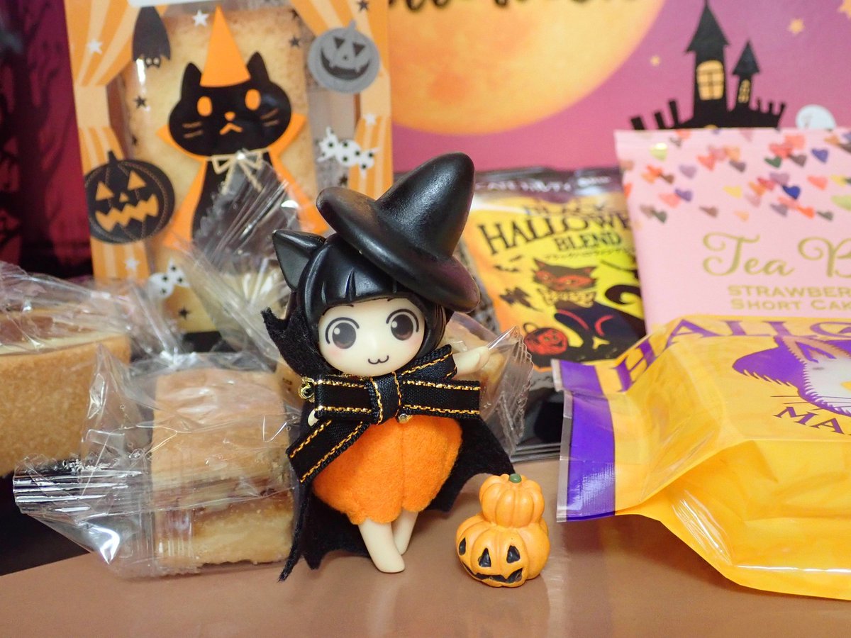 トリック にゃ トリート 🐈️💕

#もげにゃん #ハロウィン #猫